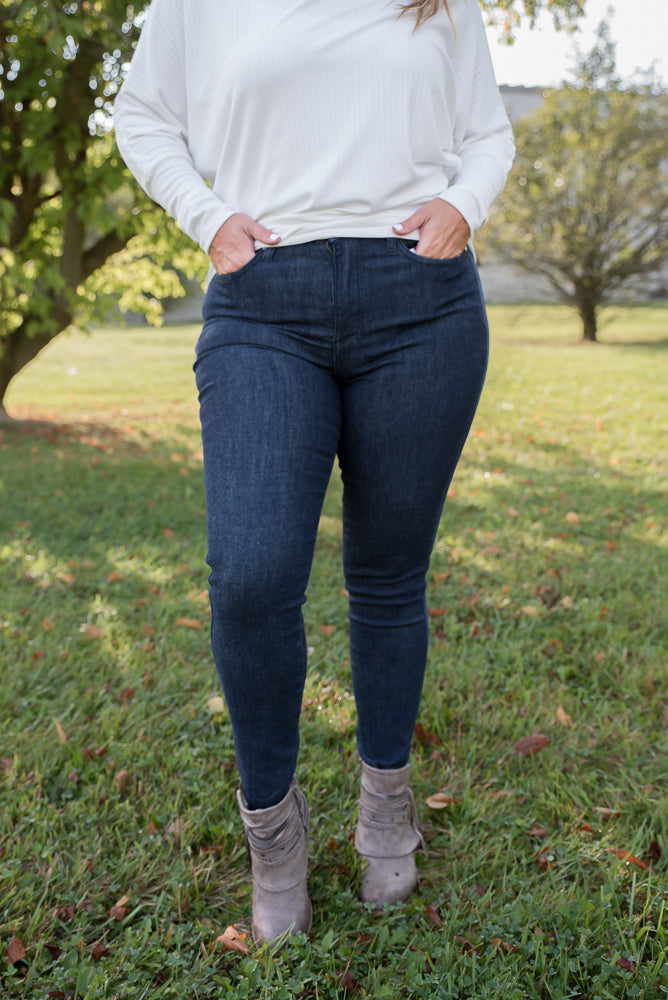 A Rainy Night Judy Blue Tummy Control Jeans – The Almond Emporium